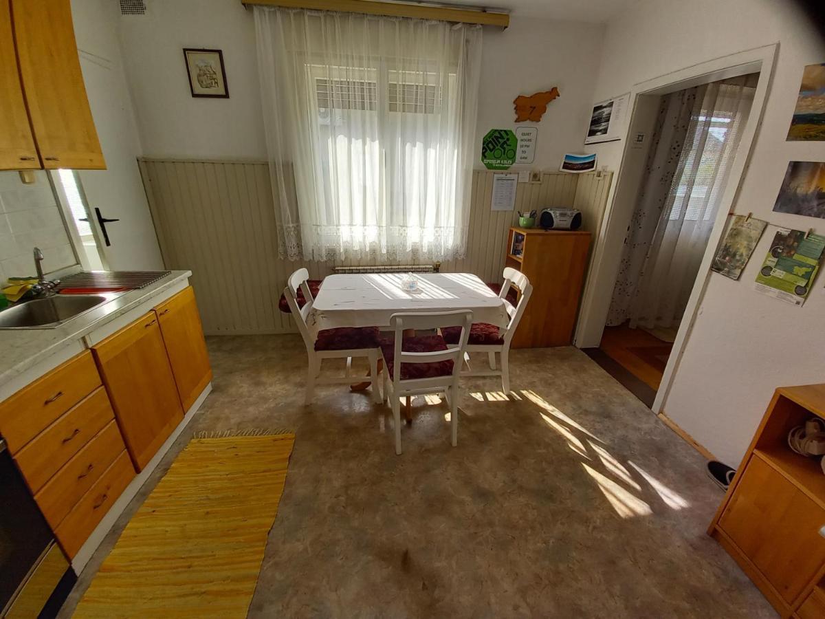 Rooms Apartma Церкница Экстерьер фото